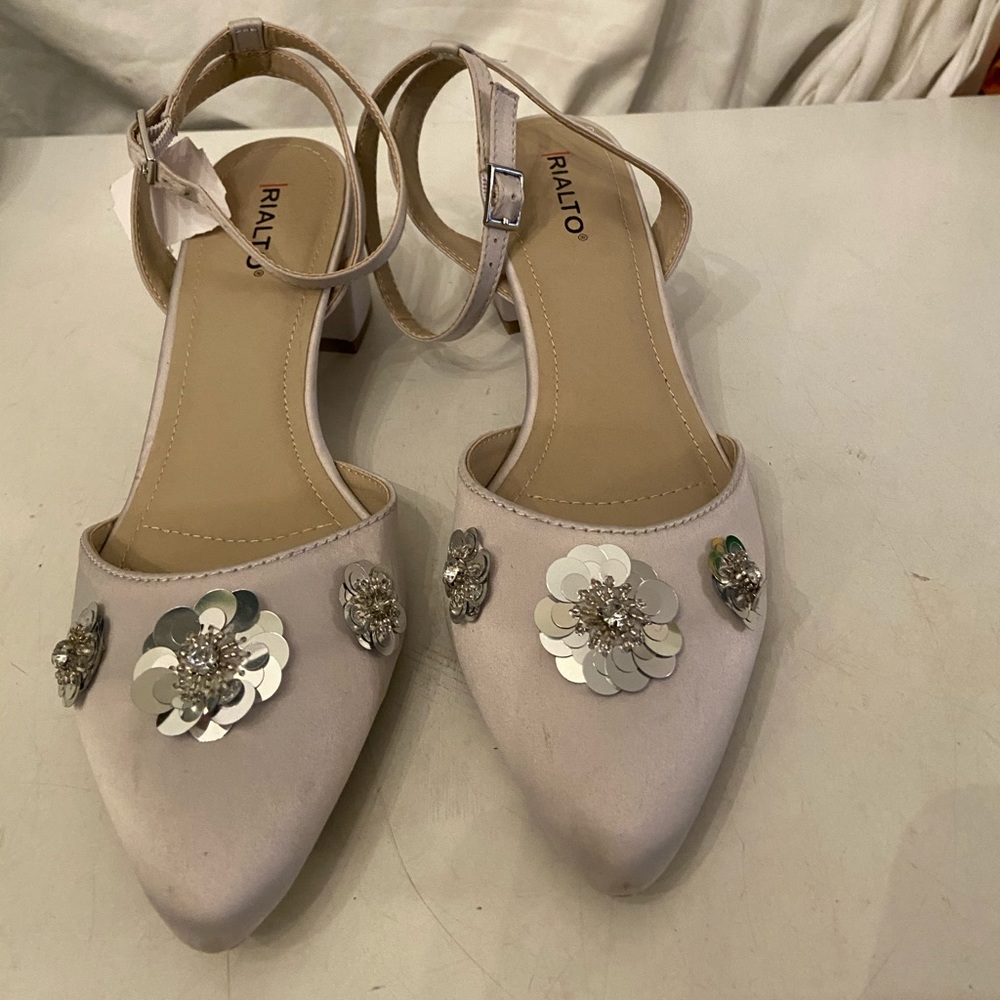 Rialto soft gray shoes NEW